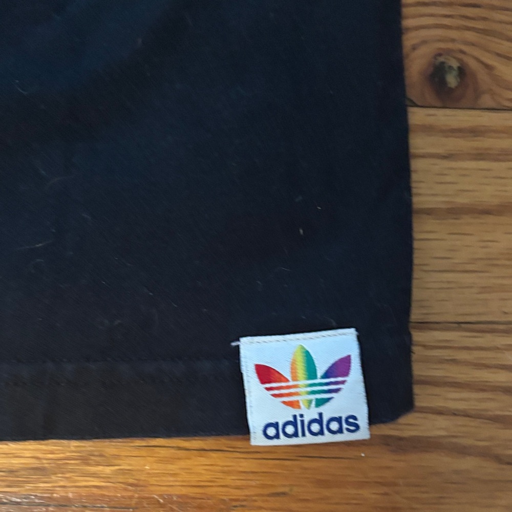 Adidas Love Unites T-shirt with Rainbow Logo Trim - Picture 6 of 7